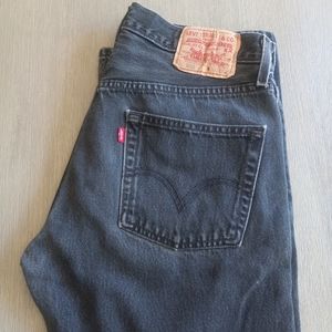 501 Levi's 32×32 perfectly faded black button fly, 100% cotton.